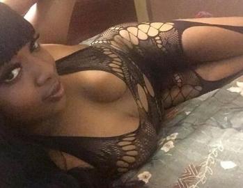 , 21  female escort, San Fernando Valley