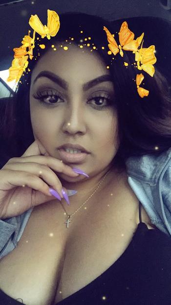 , 21  female escort, San Fernando Valley