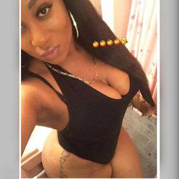 , 19  female escort, San Fernando Valley