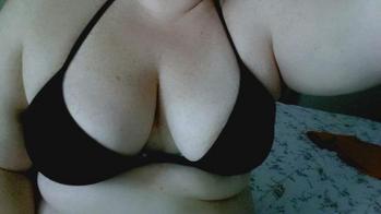 Nikki, 27  female escort, San Fernando Valley
