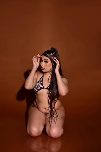 Alicia, 22  female escort, San Fernando Valley