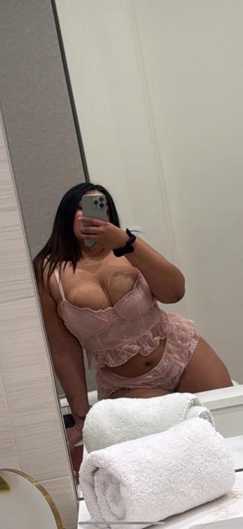 lana, 20  female escort, San Fernando Valley