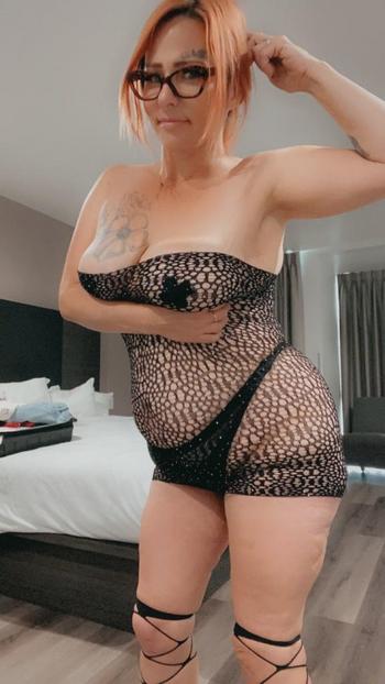 ivy, 36  female escort, San Fernando Valley